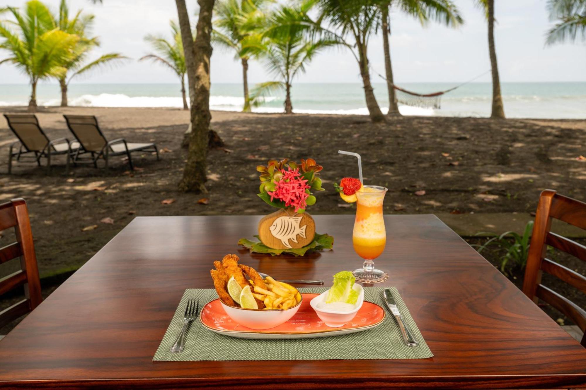 Fuego Del Sol Beachfront Hotel Jaco Bagian luar foto